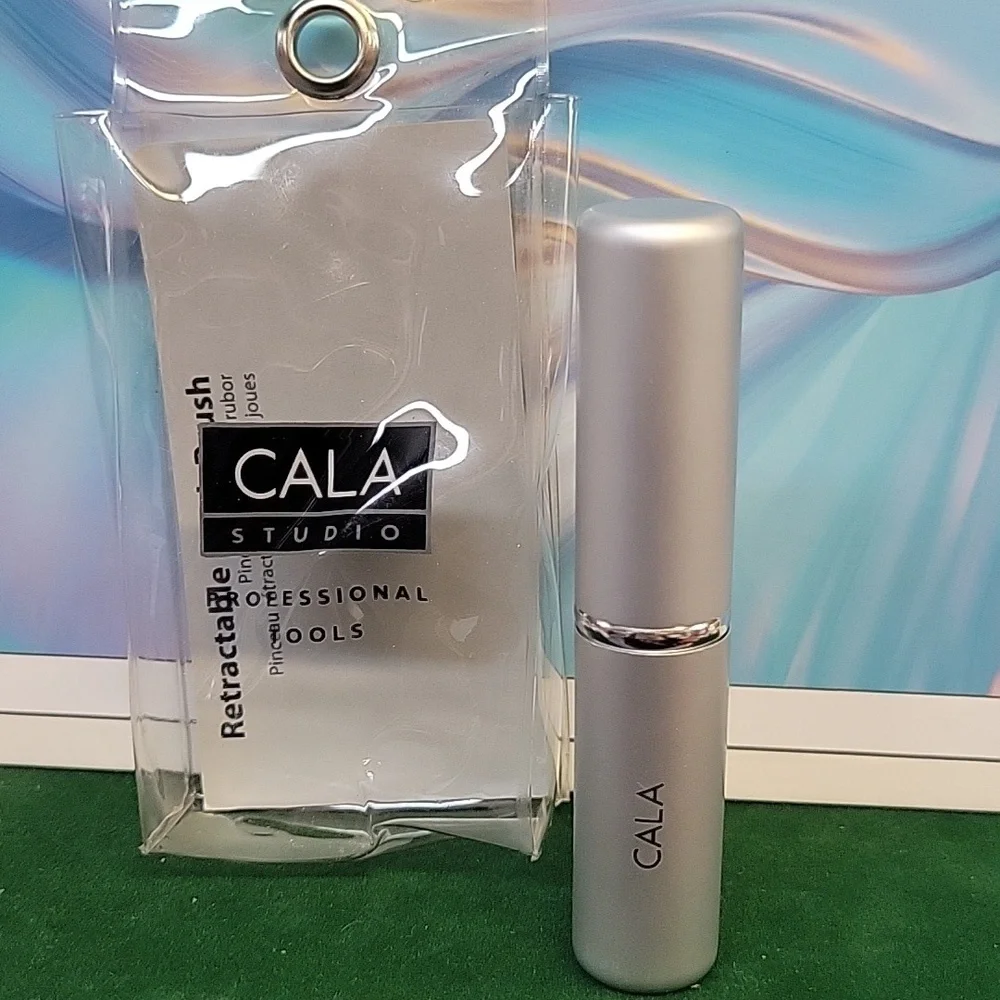 CALA Silver Retractable Makeup Brush New In Snap Case